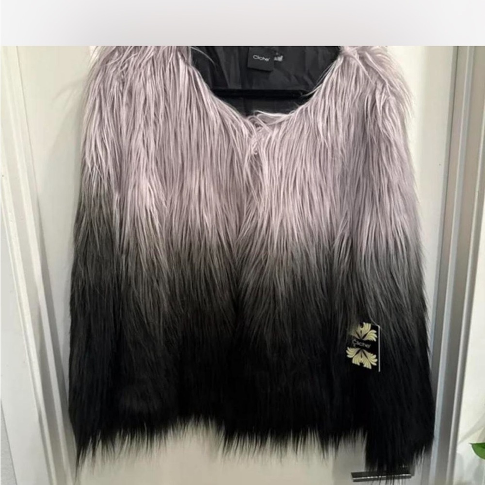INC International Concepts Ombre Teddy Jacket in Black and Gray - Picture 2 of 3
